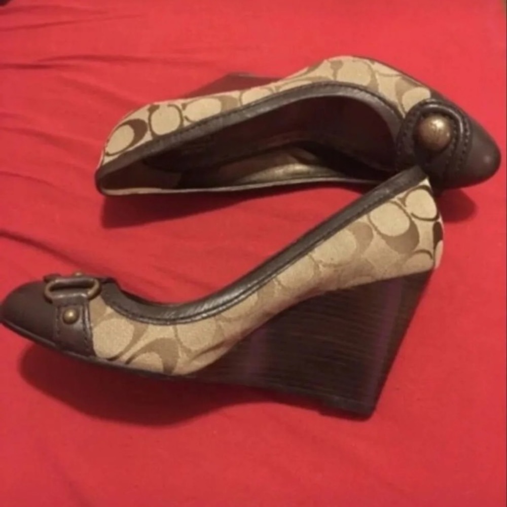 7.5 authentic cute coach wedges